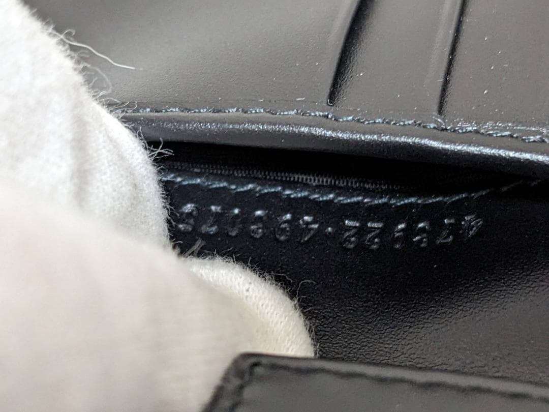 未使用品 グッチ グッチシマ ダブルG 473922 小銭入れ付き 二つ折り