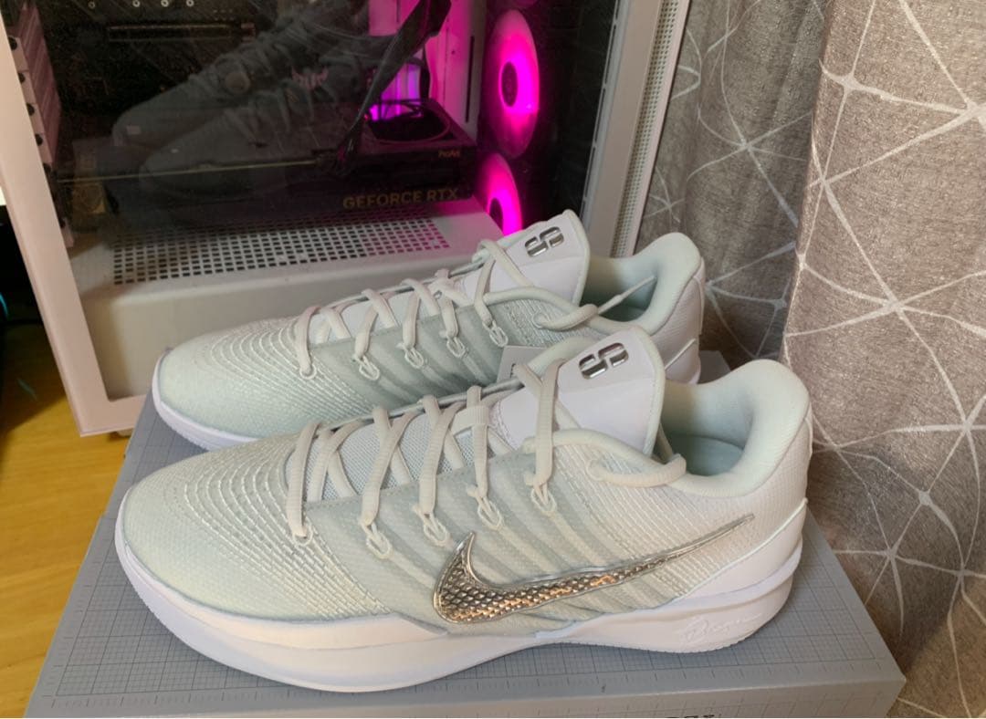 Nike Women's Sabrina 3 White Mint Foam - メルカリ