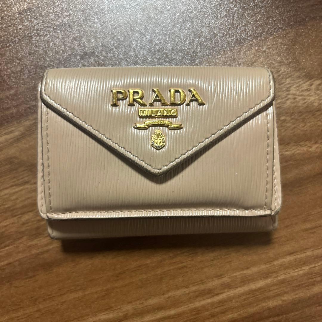 PRADA ベージュ　ミニウォレット 楽天市場】【あす楽 14時〆 土日も出荷】 PRADA (プラダ) 1MH021 2DH5