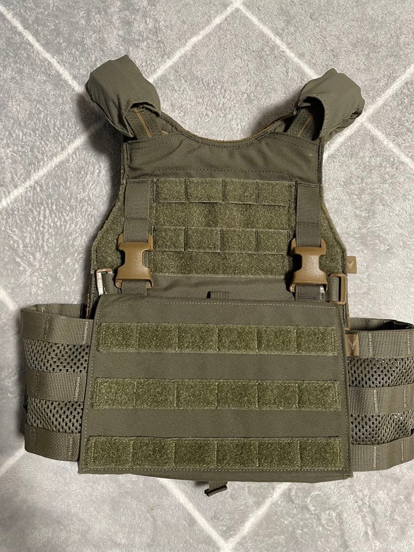 メイフラワー　アサルトプレートキャリア MAYFLOWER RC プレートキャリア ASSAULT PLATE CARRIER APC