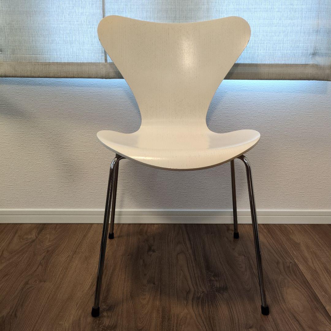 フリッツ・ハンセン　セブンチェア　1脚 FRITZ HANSEN SERIES 7 / フリッツ・ハンセン セブンチェア フロント