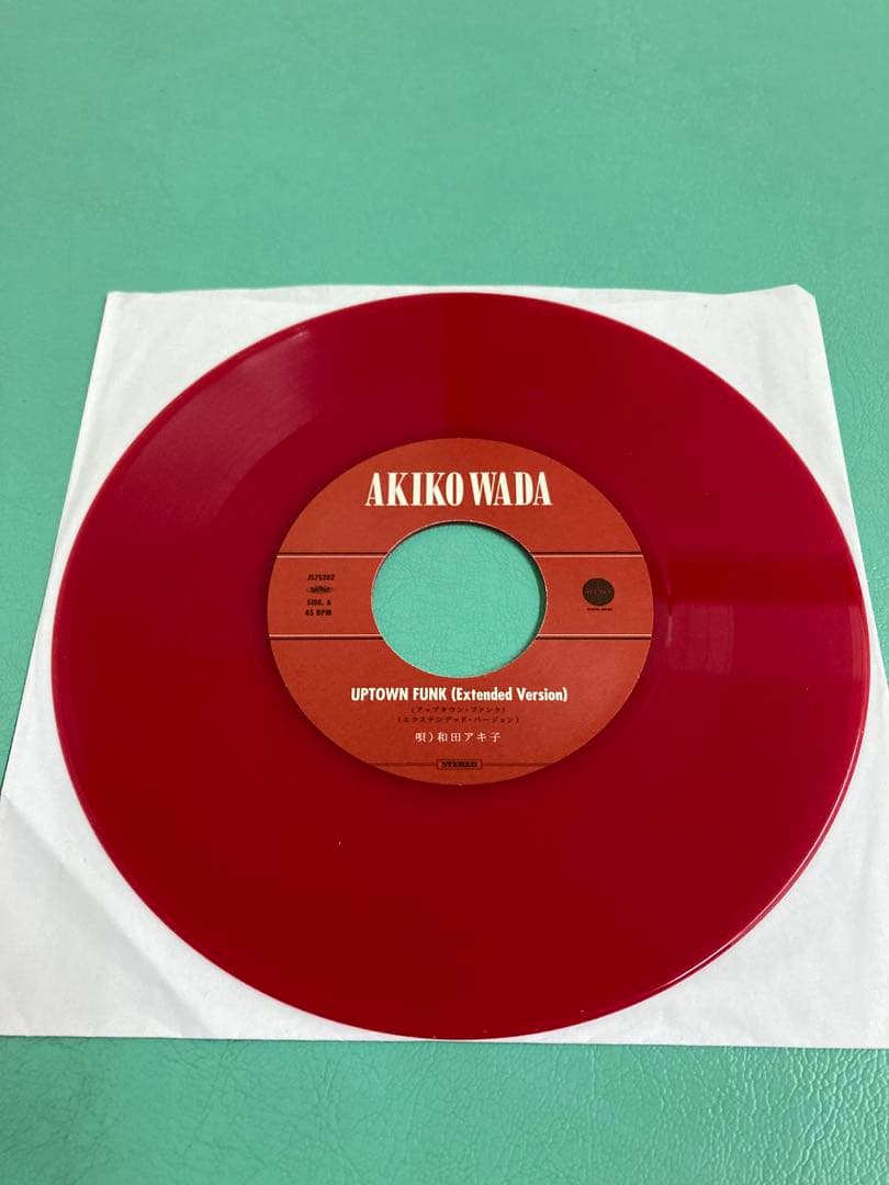 AKIKO WADA UPTOWN FUNK 中古7inchレコード 和田アキ子 - メルカリ