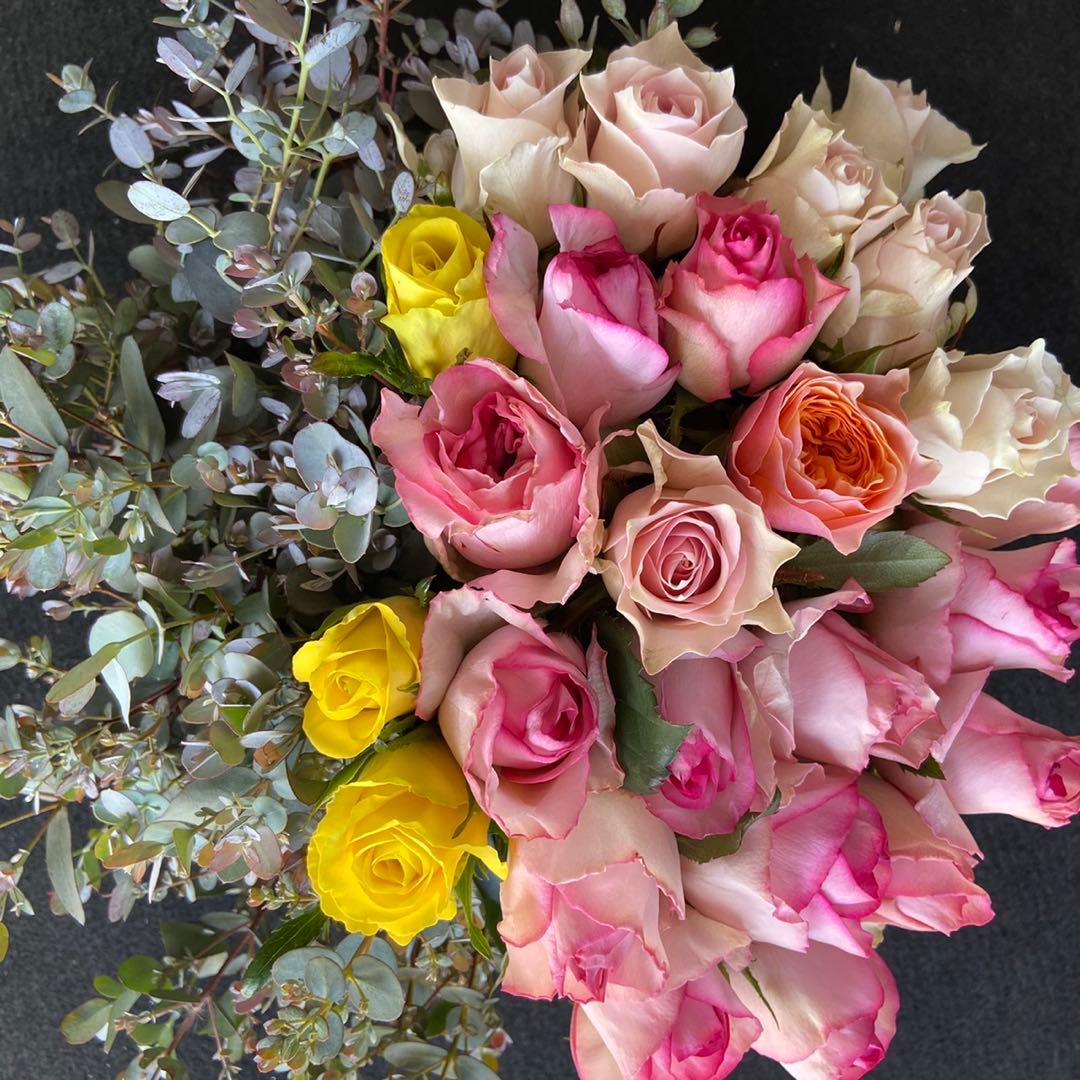 Pablok様専用 薔薇75本 ユーカリ追加10本 ラッピング＆メッセージ
