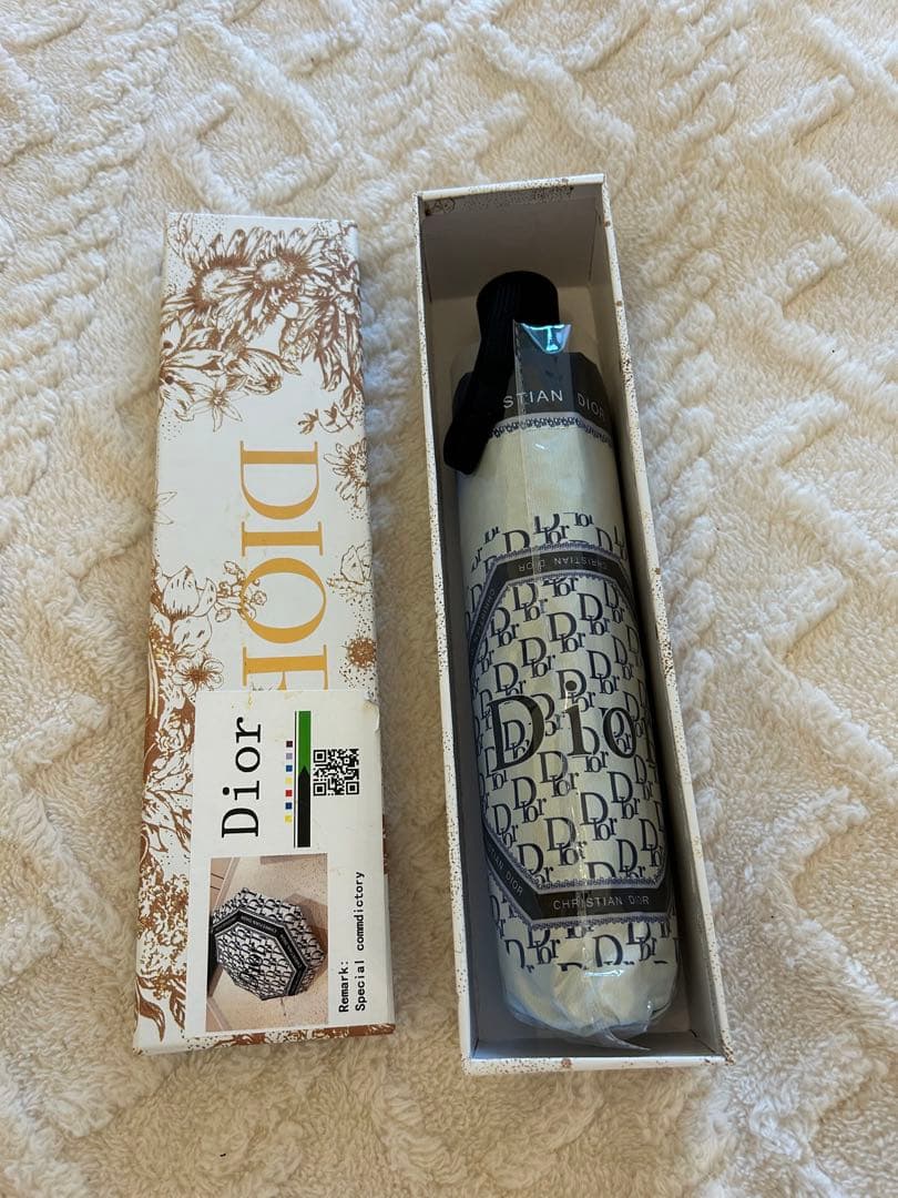 新品 Dior 折りたたみ傘 晴雨兼用 ロゴプリント ネイビー