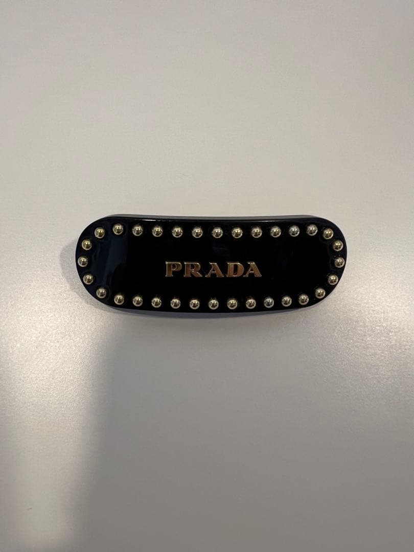 【正規品・美品・値下げしました】PRADA スタッズ付き ブラックバレッタ プラダ バレッタ レディース ブランド PRADA 1IF129 NERO 1 ヘア