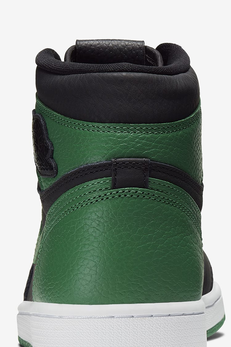 NIKE公式】エア ジョーダン 1 'Black/Pine Green' (555088-030 AJ1