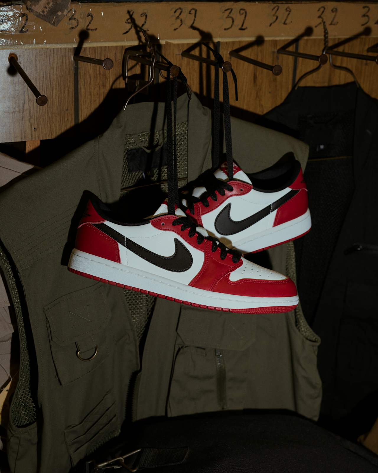 Air Jordan 1 Low OG 'Chicago' (HQ6998-600) release date. Nike SNKRS