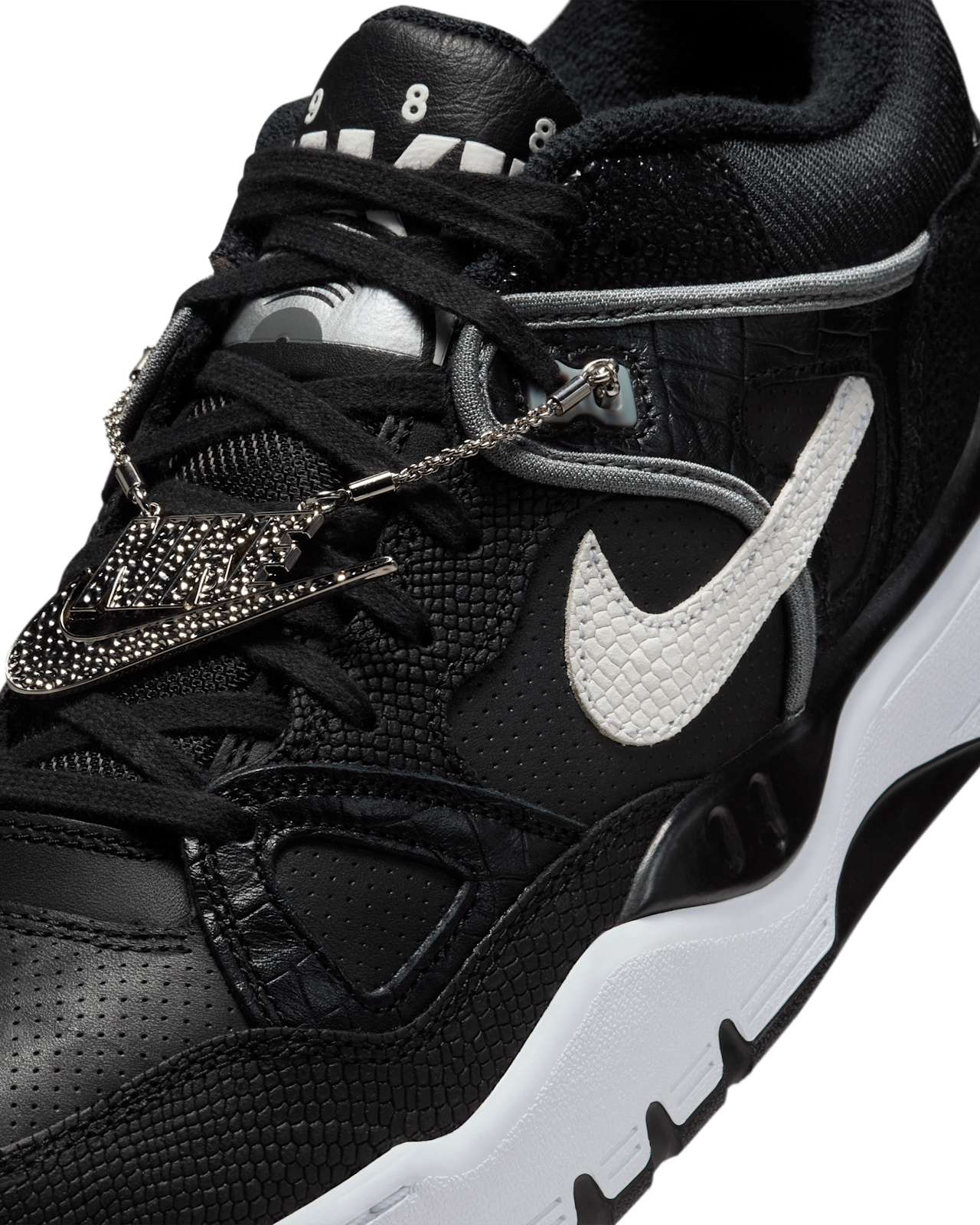 NIKE公式】エア フォース 3 LOW x NIGO 'Black and White' (HF7630-001