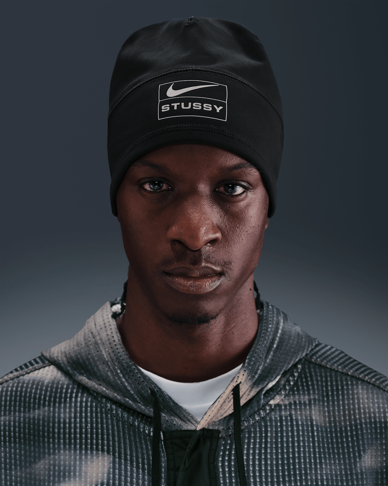Apparel Collection. Nike SNKRS