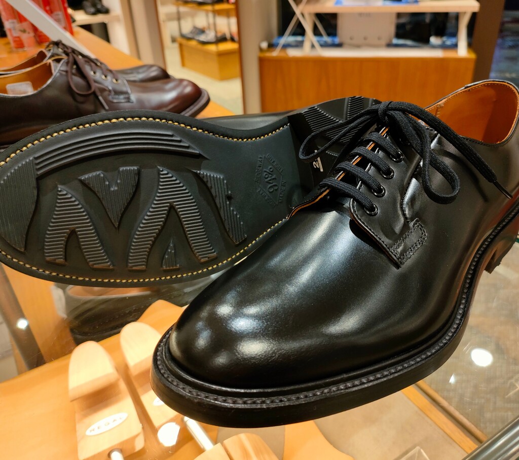 ONOFF問わず、履きたいBLACK | 靴のリーガルコーポレーション公式
