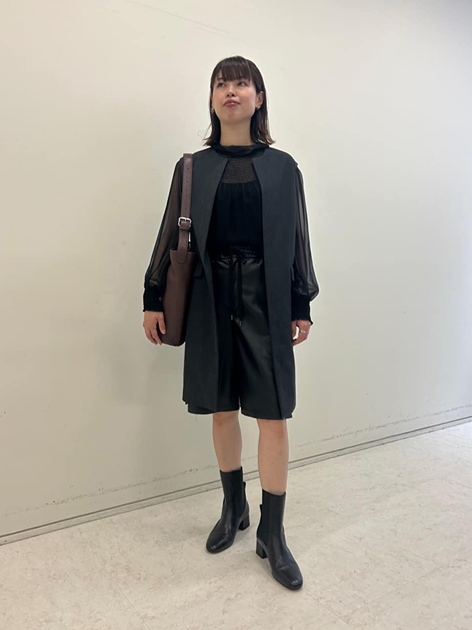 レザーライク ハーフパンツ｜トゥモローランド 公式通販