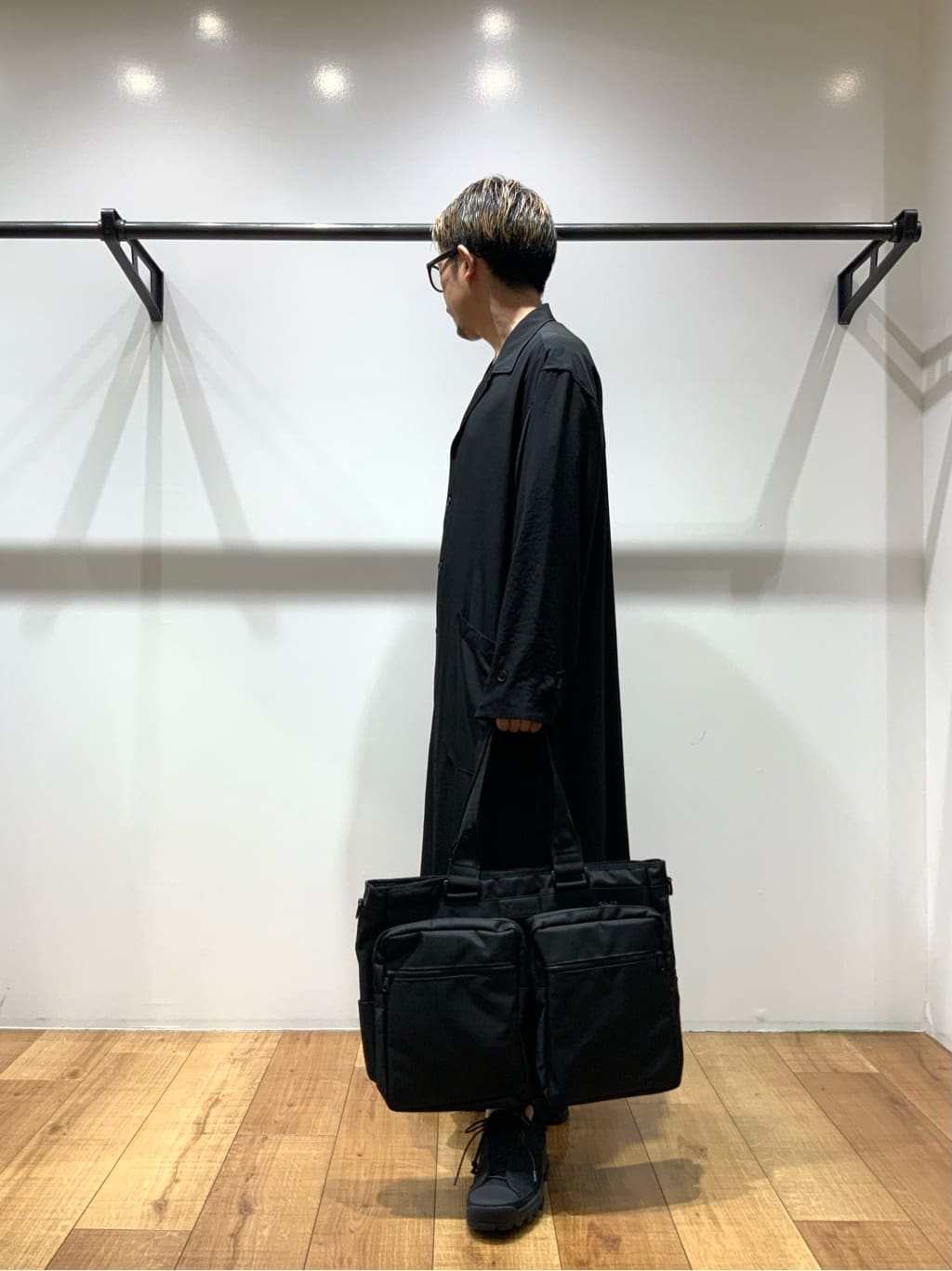 STAFF STYLING｜THE SHOP YOHJI YAMAMOTO