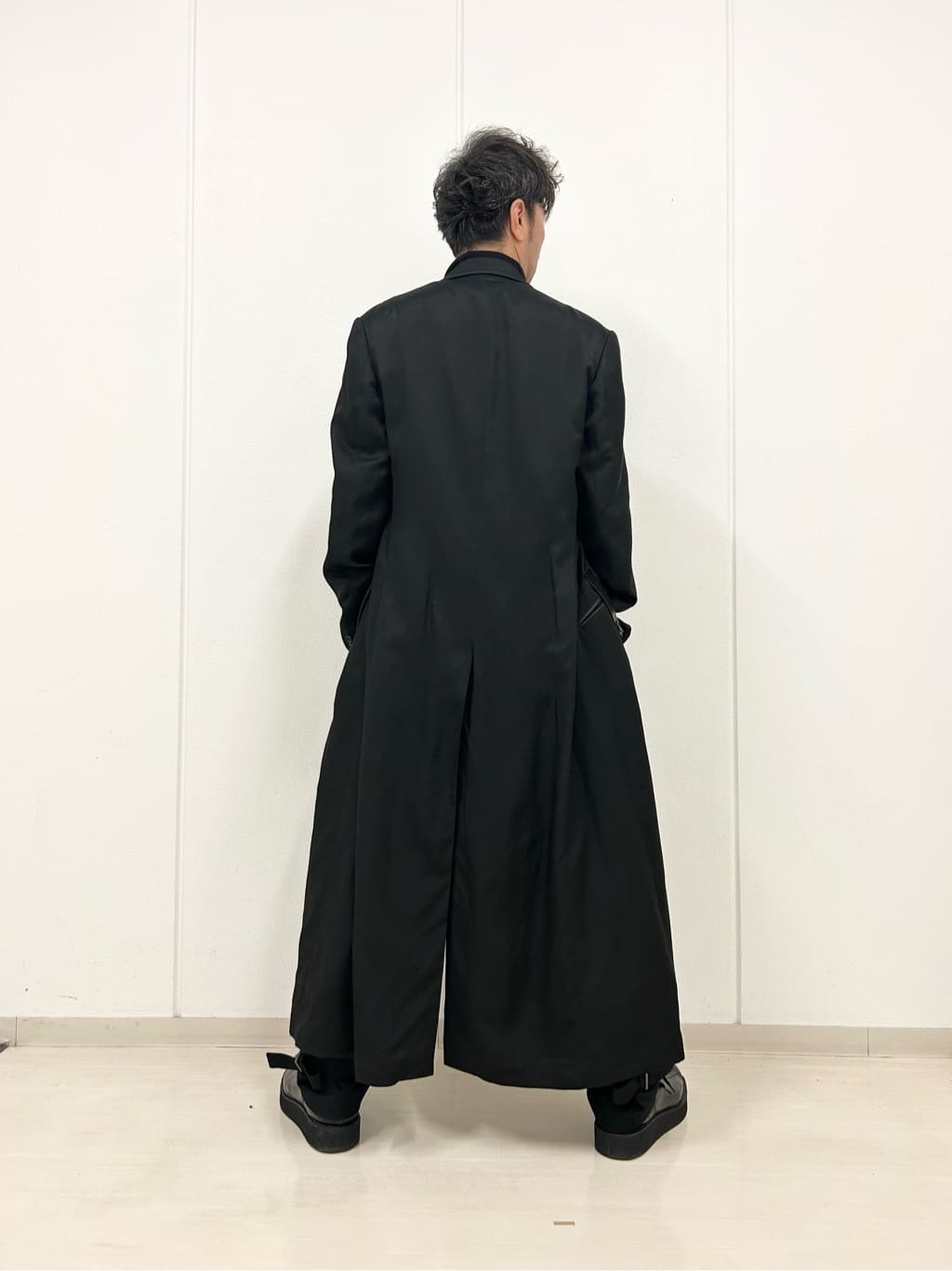 STAFF STYLING｜THE SHOP YOHJI YAMAMOTO