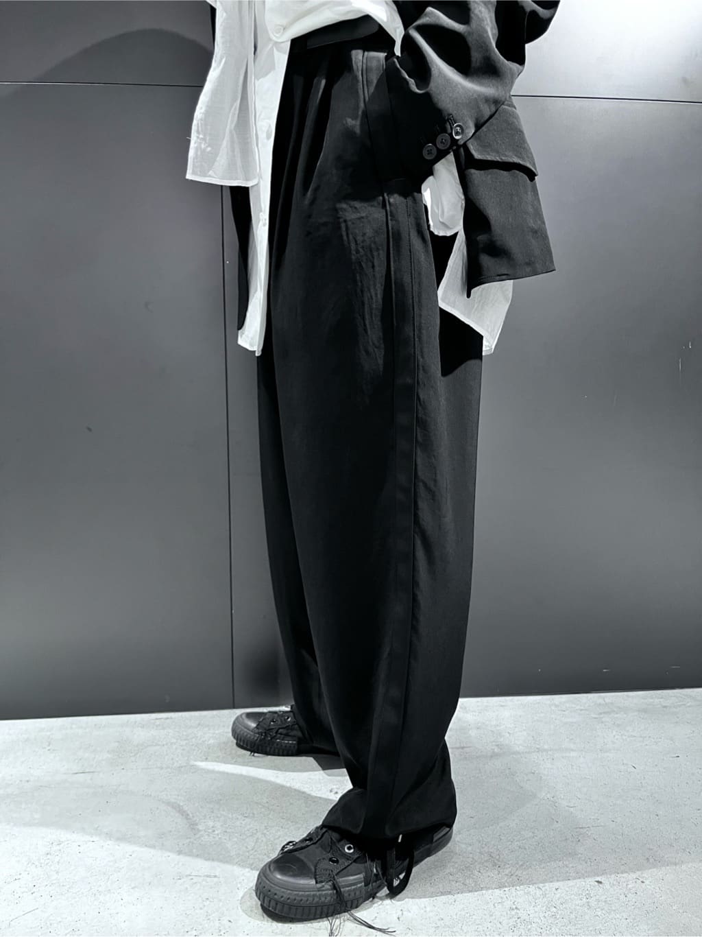 STAFF STYLING｜THE SHOP YOHJI YAMAMOTO