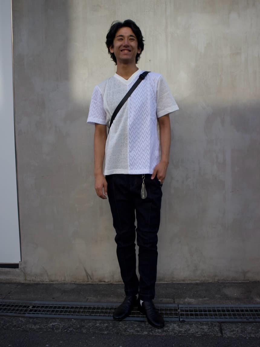 パッチワーク PUレザー Vネック 半袖 Tシャツ｜5351POUR LES HOMMES
