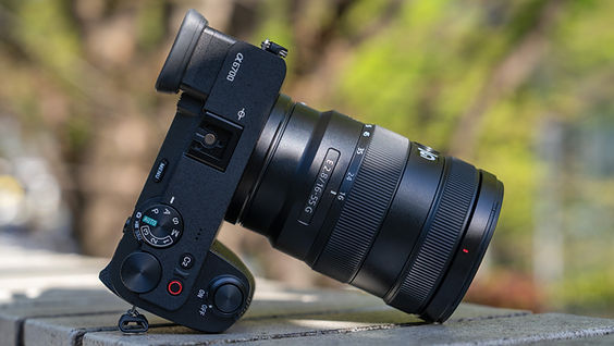 SONY】α6700 × E 16-55mm F2.8 G レビュー｜旅も日常も、これ一台