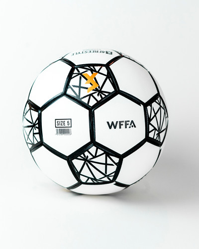 Control freestyle fotball ball v4 | Off-Pitch