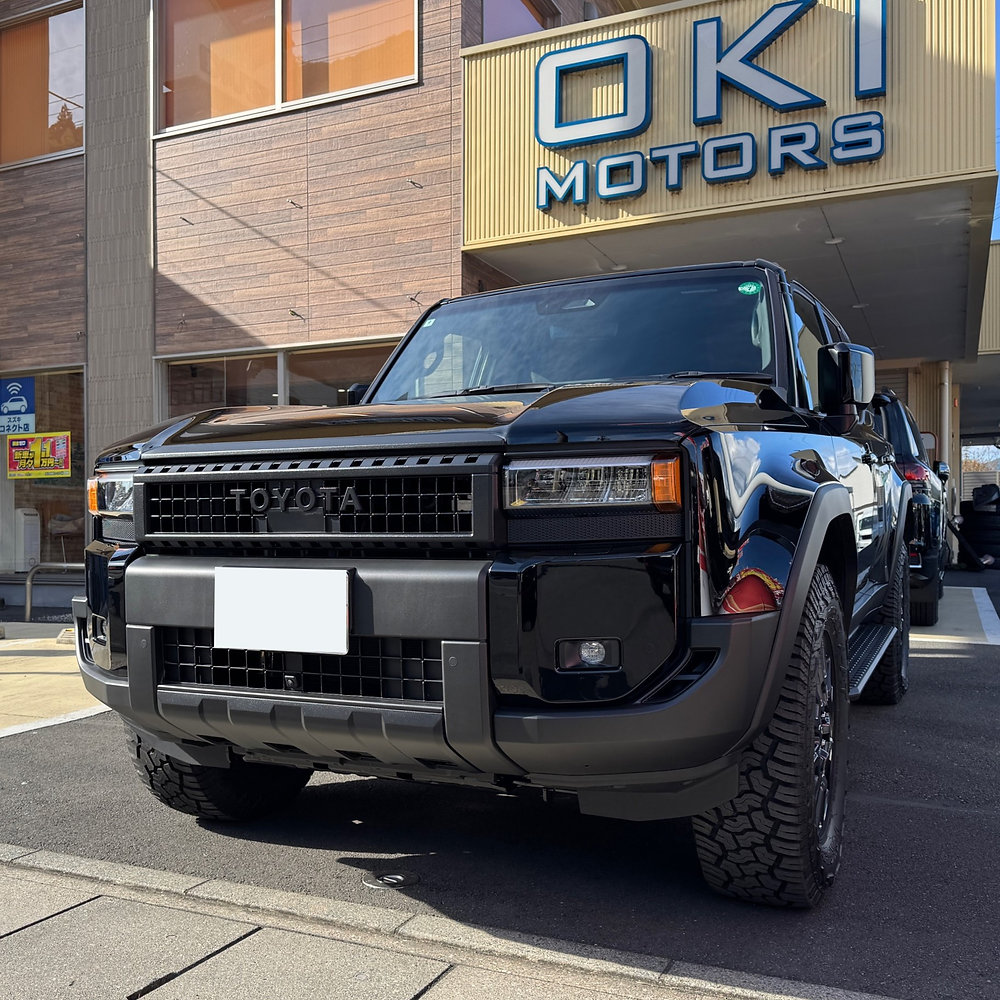 ランクル250🚙一部樹脂パーツをラプターライナーで塗装しました！