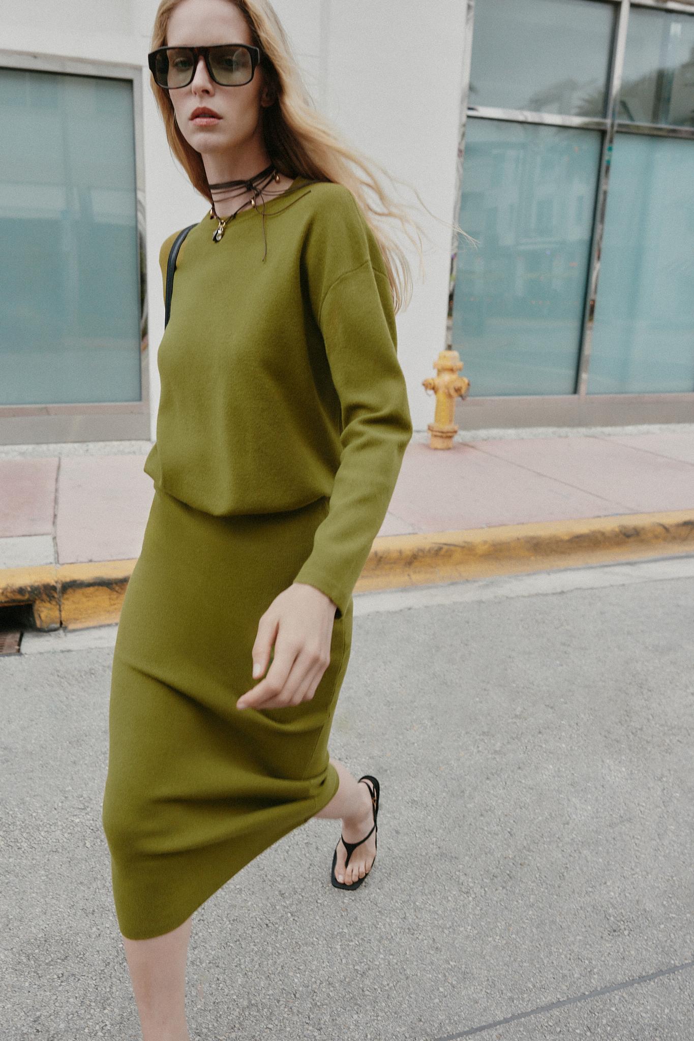 ミディ丈ニットスカート - モスグリーン | ZARA Japan / 日本