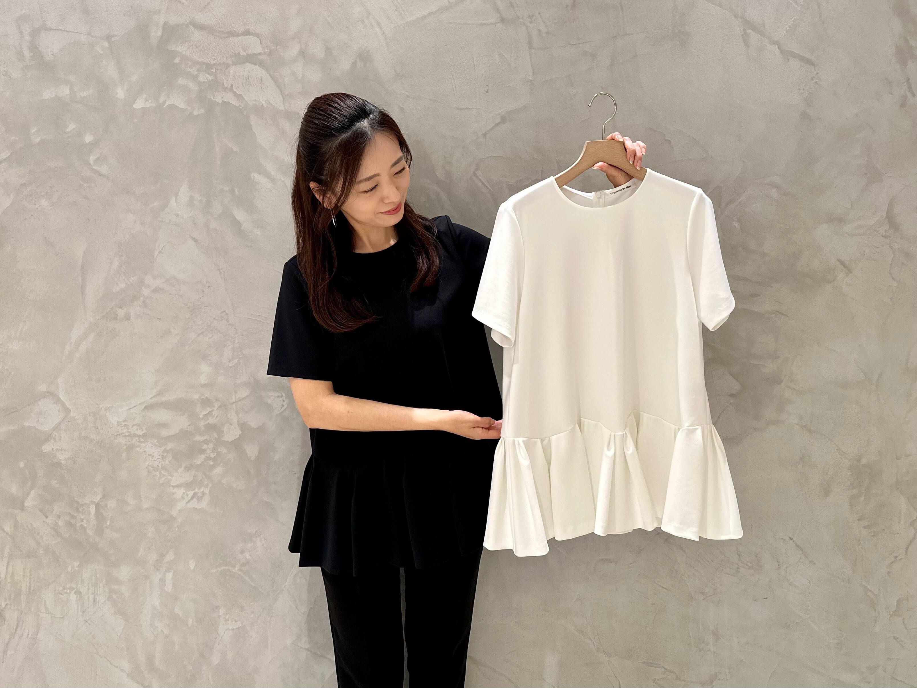 RECOMMEND ITEM / 半袖仕様のペプラムブラウスは、ジメジメした季節の