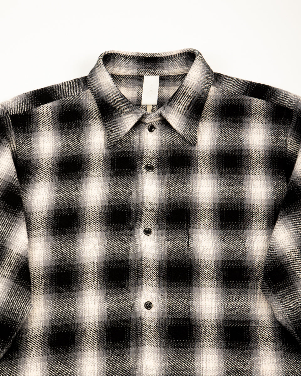 Senui Inside Pockets Front Placket Shirt - Black Heavy Ombre
