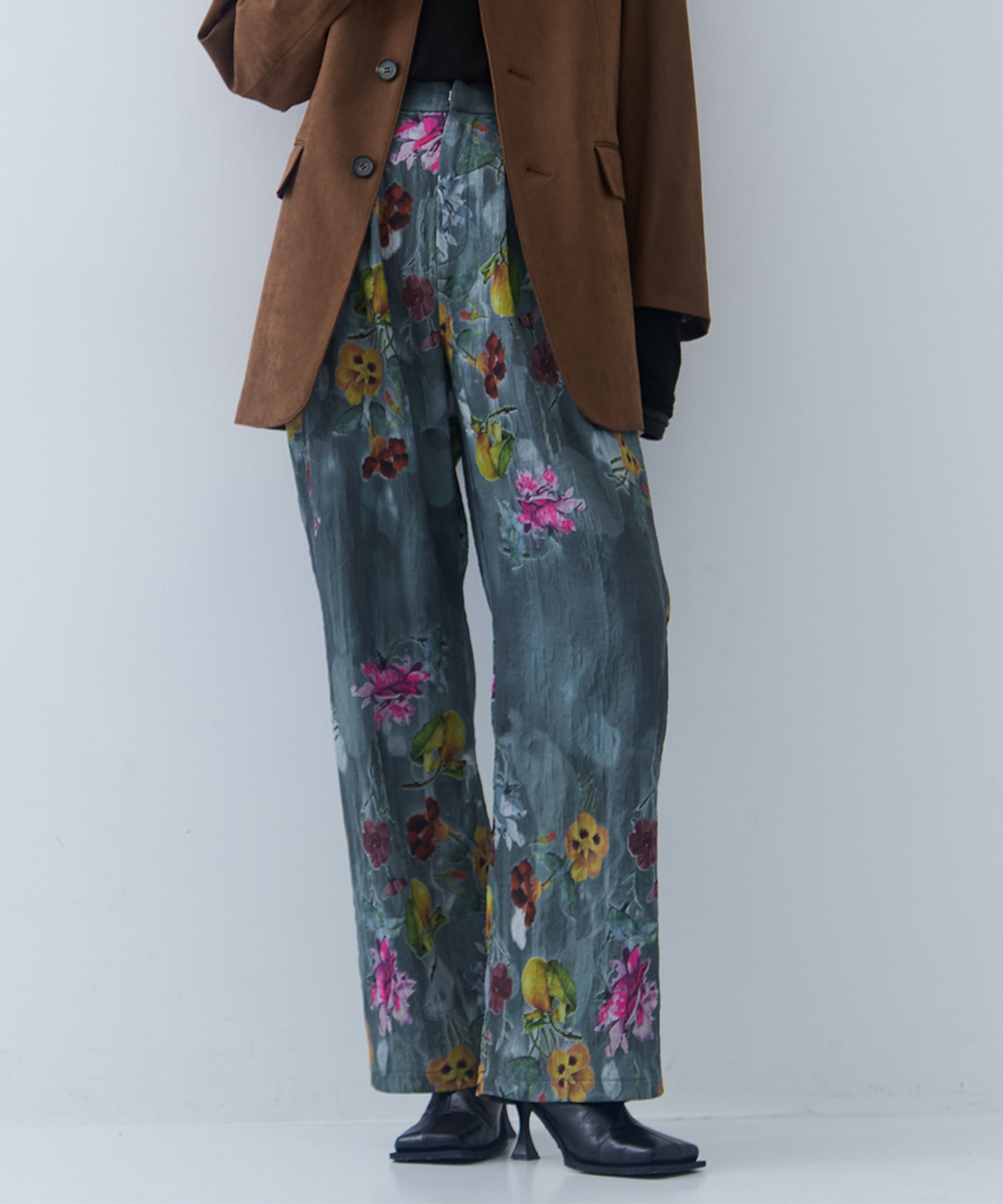UND GRACE JACQUARD PRINT PANTS(S GREY): AMERI: WOMENS｜ STUDIOUS