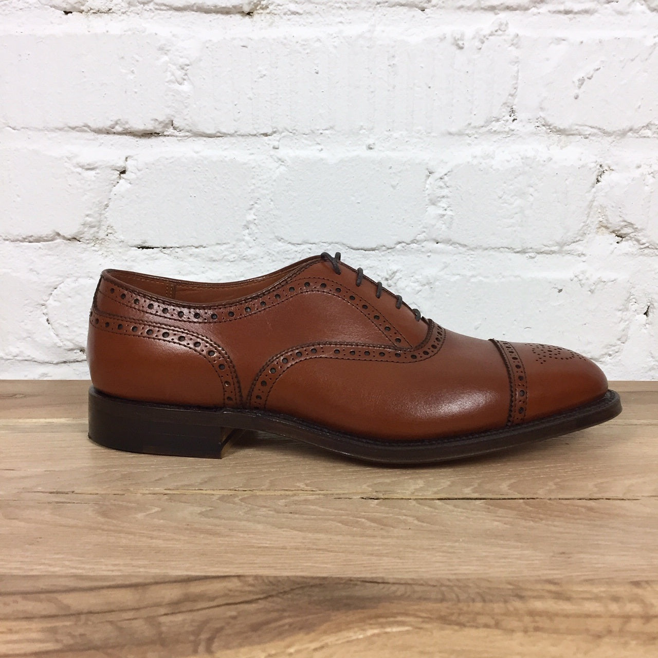 911 medallion cap toe bal tan calfskin | alden | made in usa