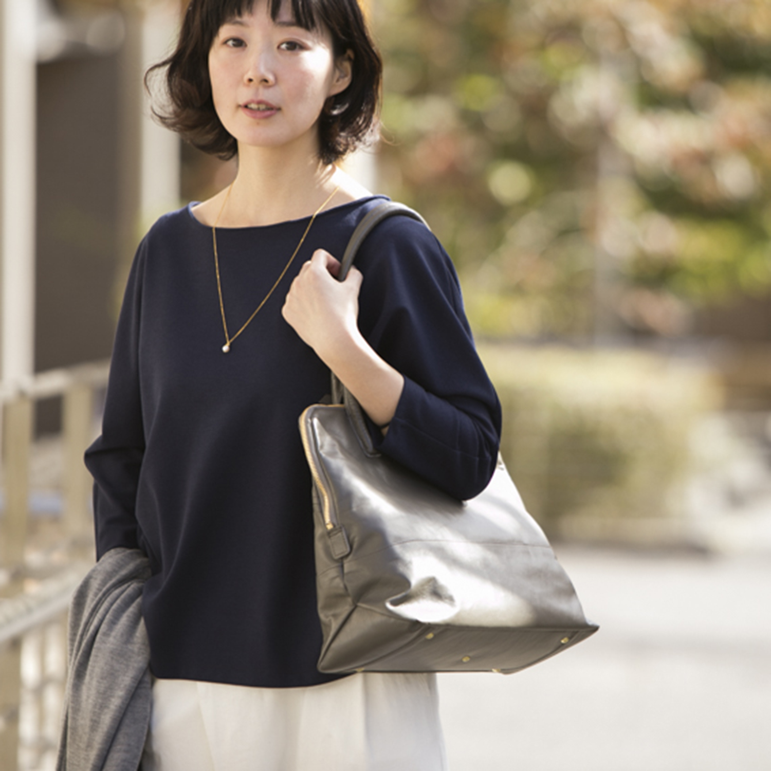 Sea Dew/square bar ロングペンダント -小さなバーがアクセントの一粒