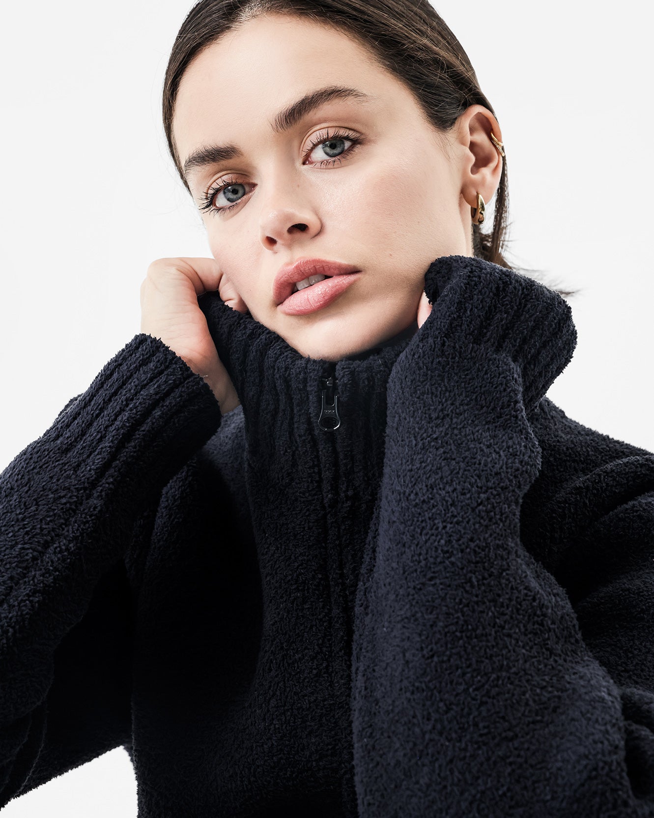 Snug Lite Mock Neck Zip-Up – Sunday Citizen