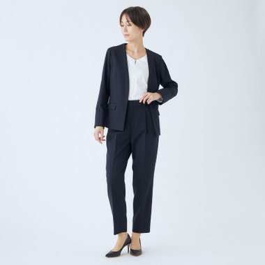 発送在庫あり】【RELAX TAPERED】【年間】ノーカラー ホック留めパンツ